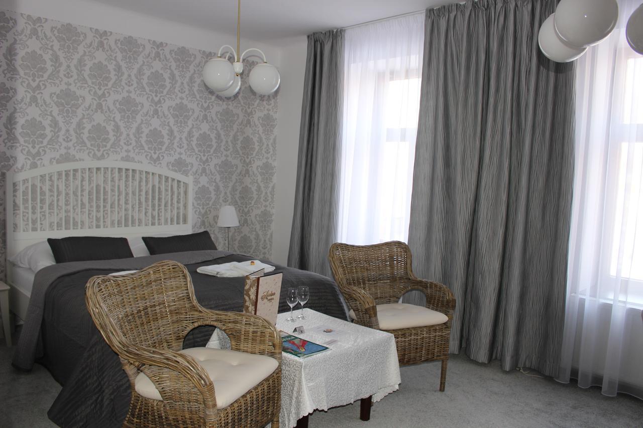 Hotel Amadeus Ческе-Будеёвице Экстерьер фото